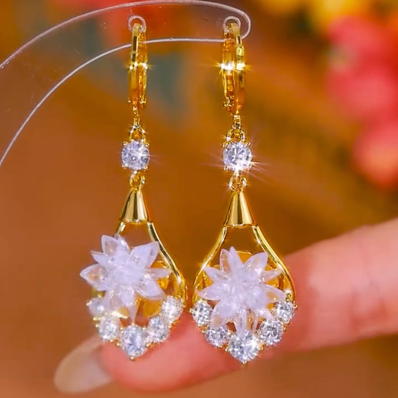 Niche Design Light Luxury Zircon Crystal Flower Earrings