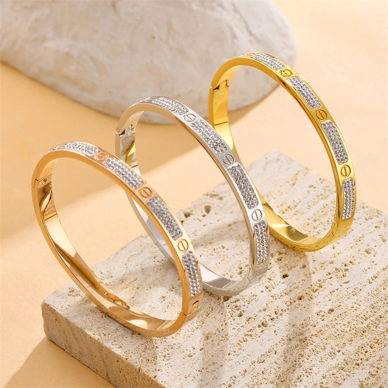 Fashionable And Luxurious Popular Non-Fading Women's Bracelet Accessories