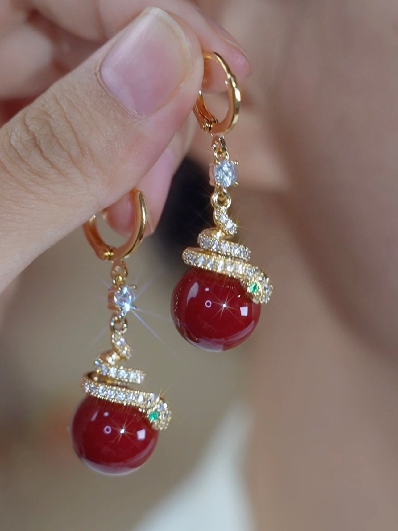 Women's Retro Red Pearl Snake Earrings
