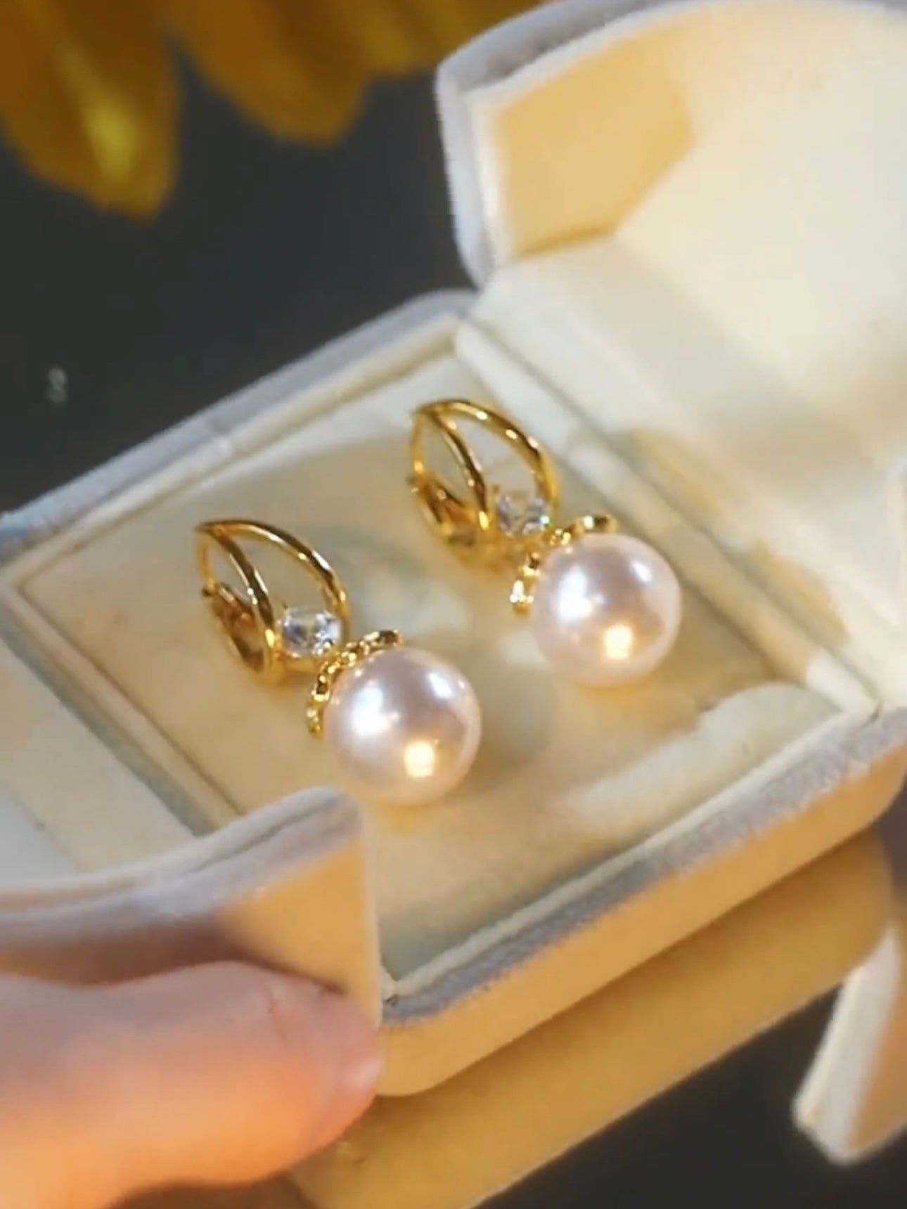 Fashionable All-Match French Pearl Earrings For Women 925 Silver Needle Earrings