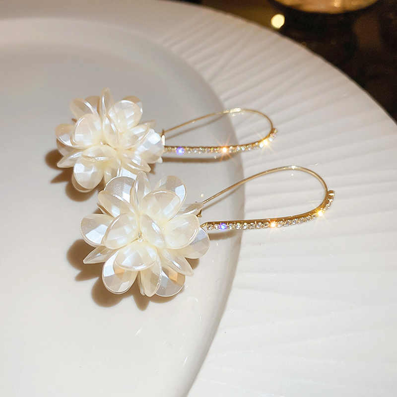 French Diamond Flower Pearl Earrings For Women