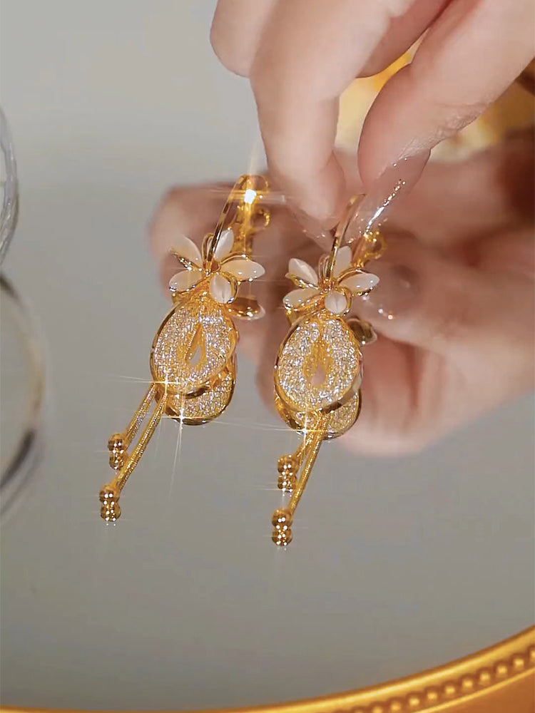 Fashionable And Elegant Flower Tassel Earrings For Women