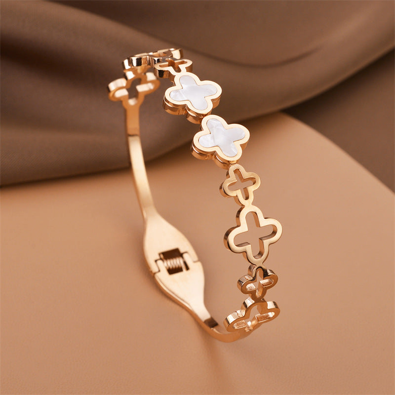 Luxury Design Four-leaf Clover Bracelet For Women Simple And Fashionable Jewelry