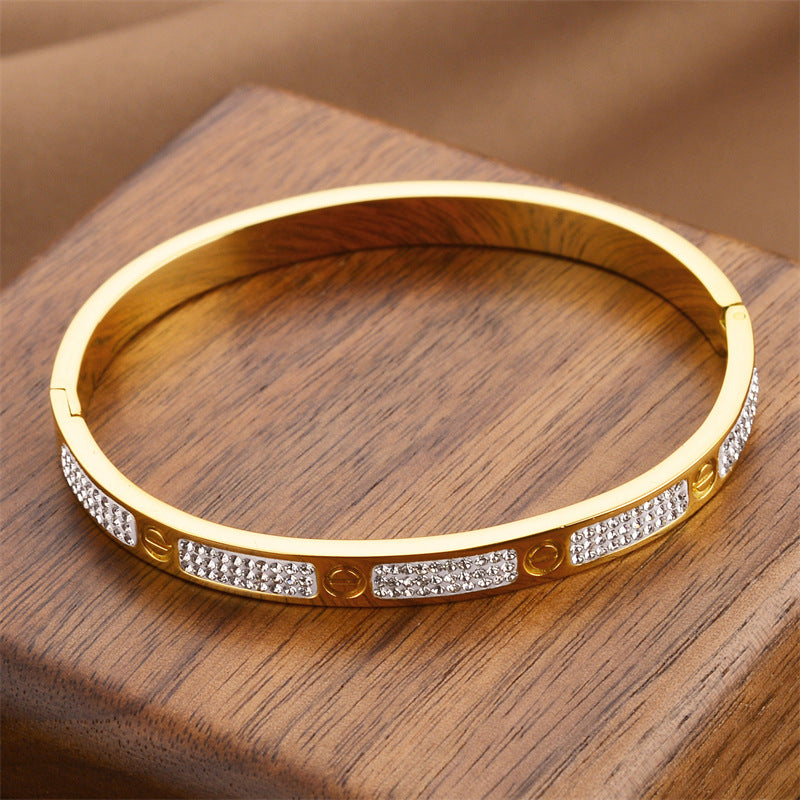 Fashionable And Luxurious Popular Non-Fading Women's Bracelet Accessories