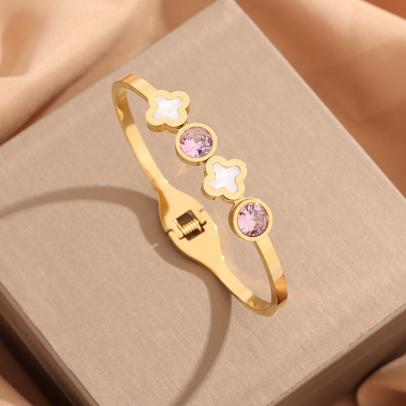 Double-sided Four-leaf Clover Ddesign Open Bracelet