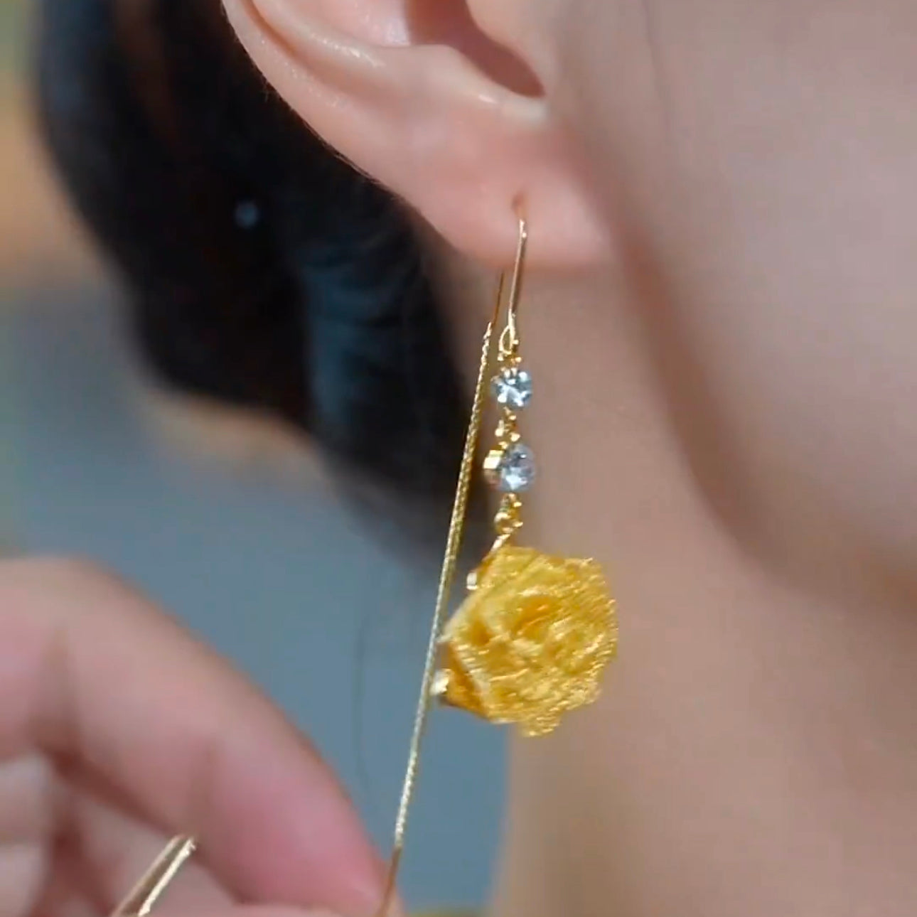 Fashionable And Versatile Rose Earrings For Women