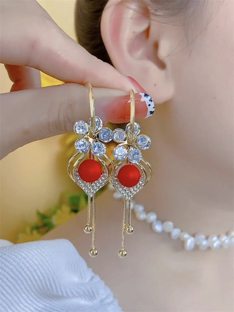 Design Red Beaded Flower Tassel Earrings