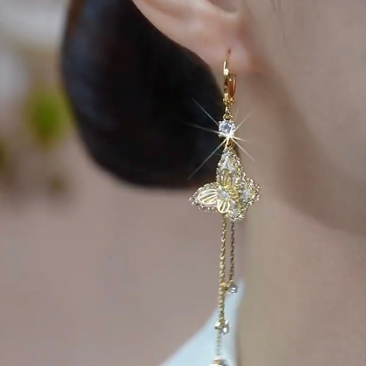Micro-Inlaid Butterfly Earrings Autumn And Winter Long Retro Tassel Female French Earrings