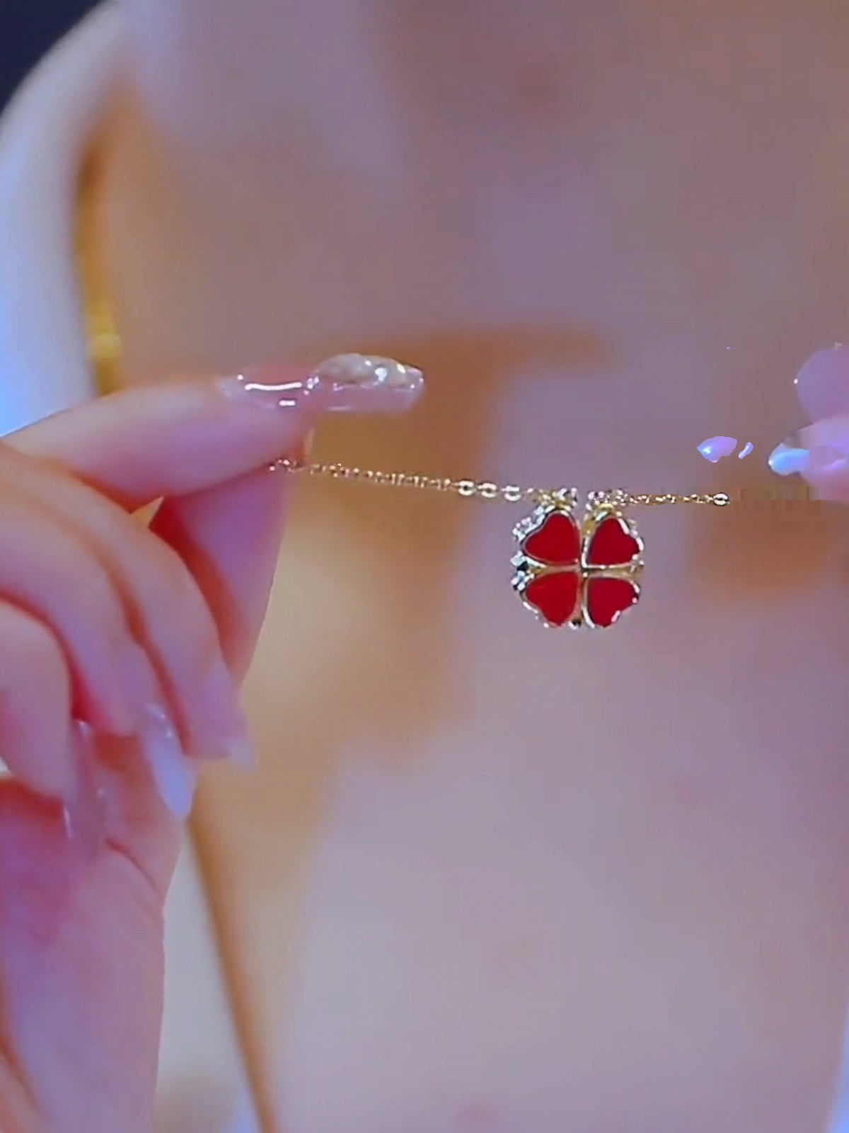 Four Hearts And Four Leaves Flower Collarbone Necklace