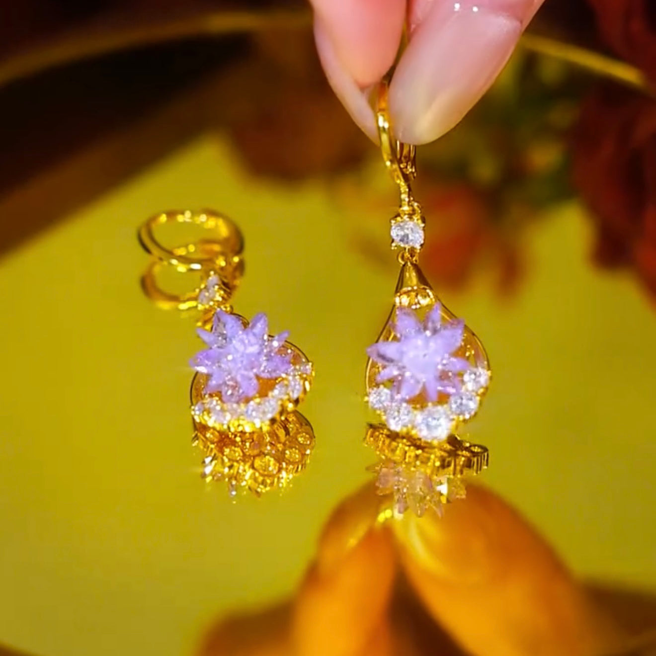 Niche Design Light Luxury Zircon Crystal Flower Earrings