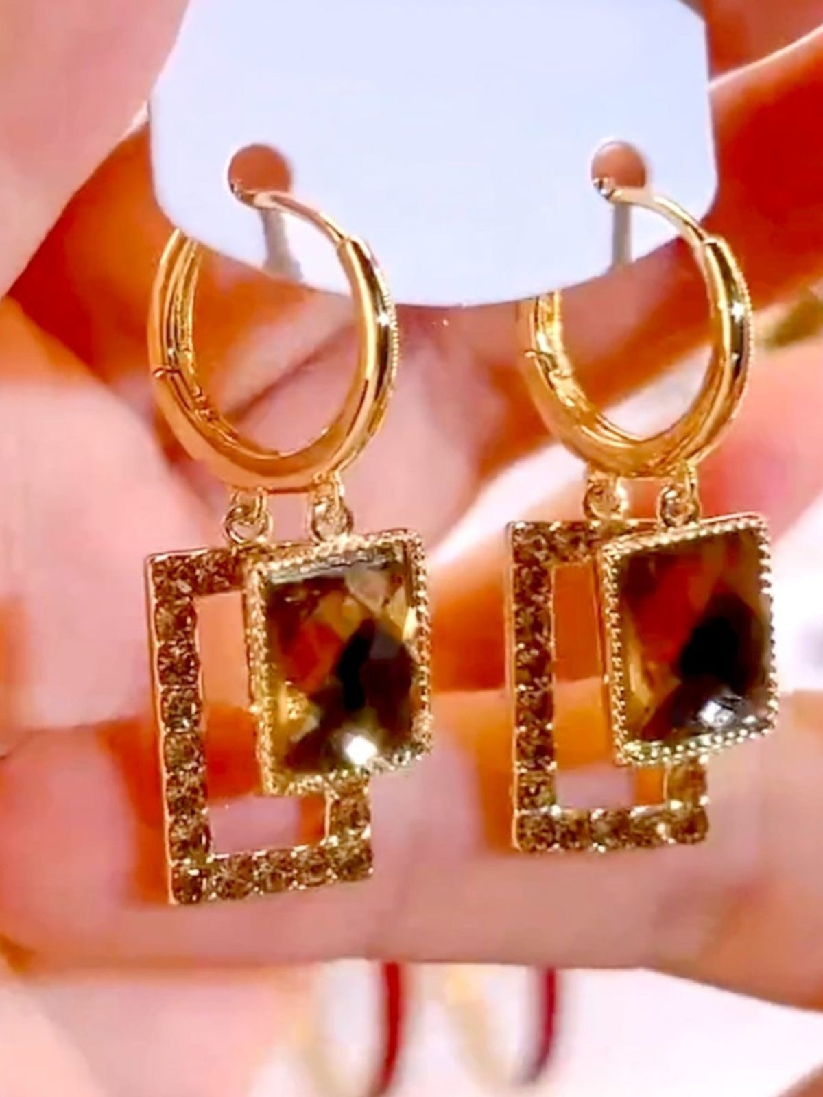 Fashionable And Luxurious Super Sparkling Earrings