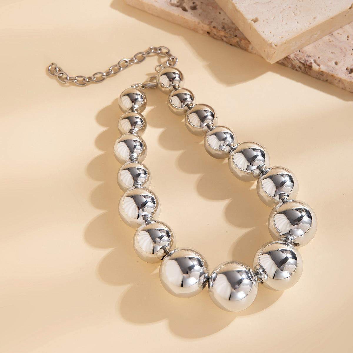 Large Round Bead Punk Collar Clavicle Chain Geometric Bead Necklace For Women