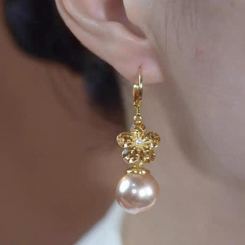 Autumn And Winter Champagne Flower Pearl Earrings For Women
