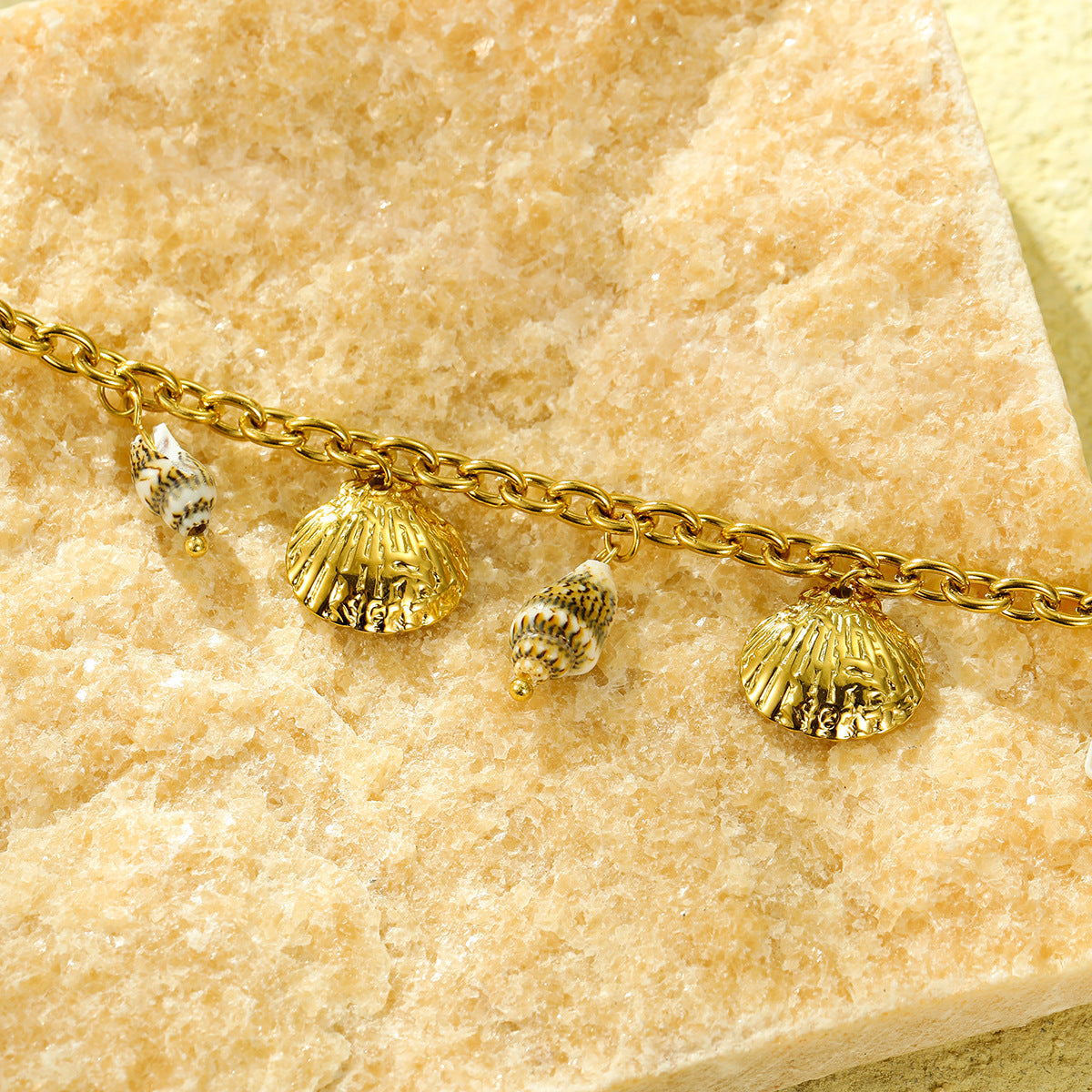 Ocean Style Titanium Steel Shell Conch Necklace Stainless Steel Necklace For Women