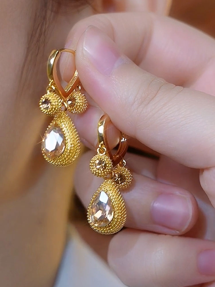 New Golden Durian All-match Temperament Pendant Earrings