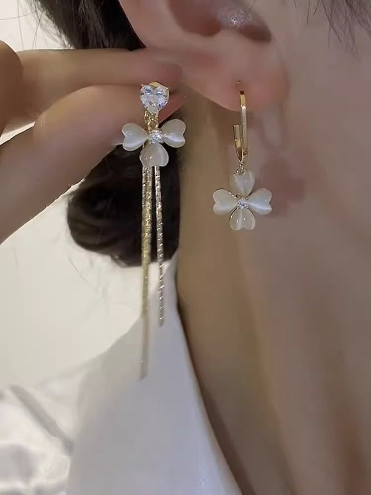 Asymmetrical Petal S925 Sterling Silver Needle Earrings