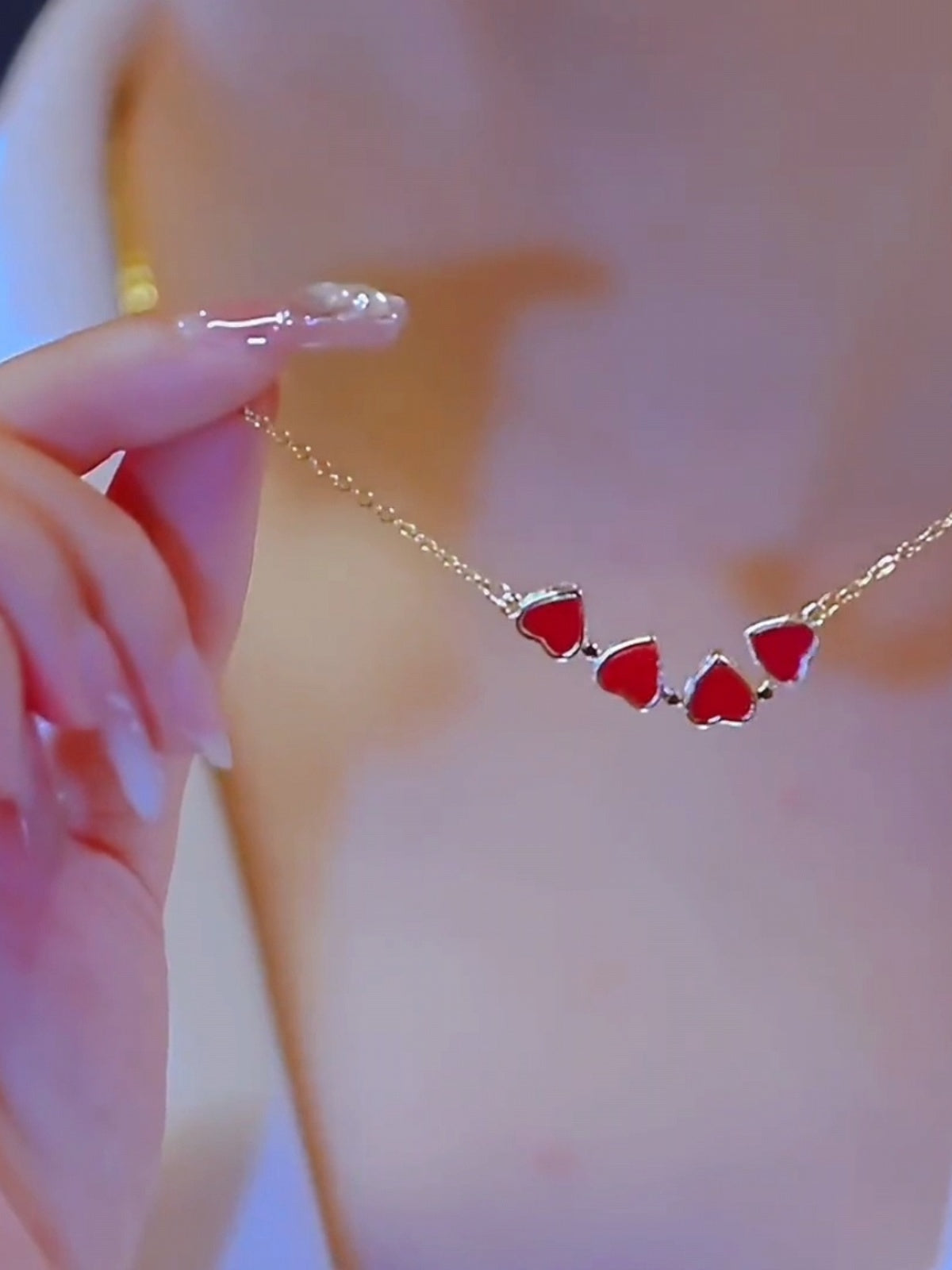 Four Hearts And Four Leaves Flower Collarbone Necklace