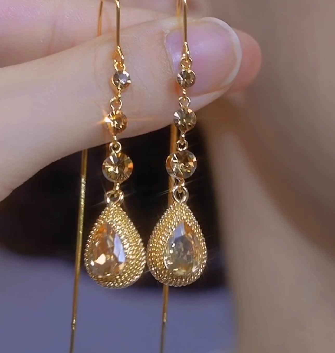 Fashionable Champagne Color Durian Water Drop Earrings For Women