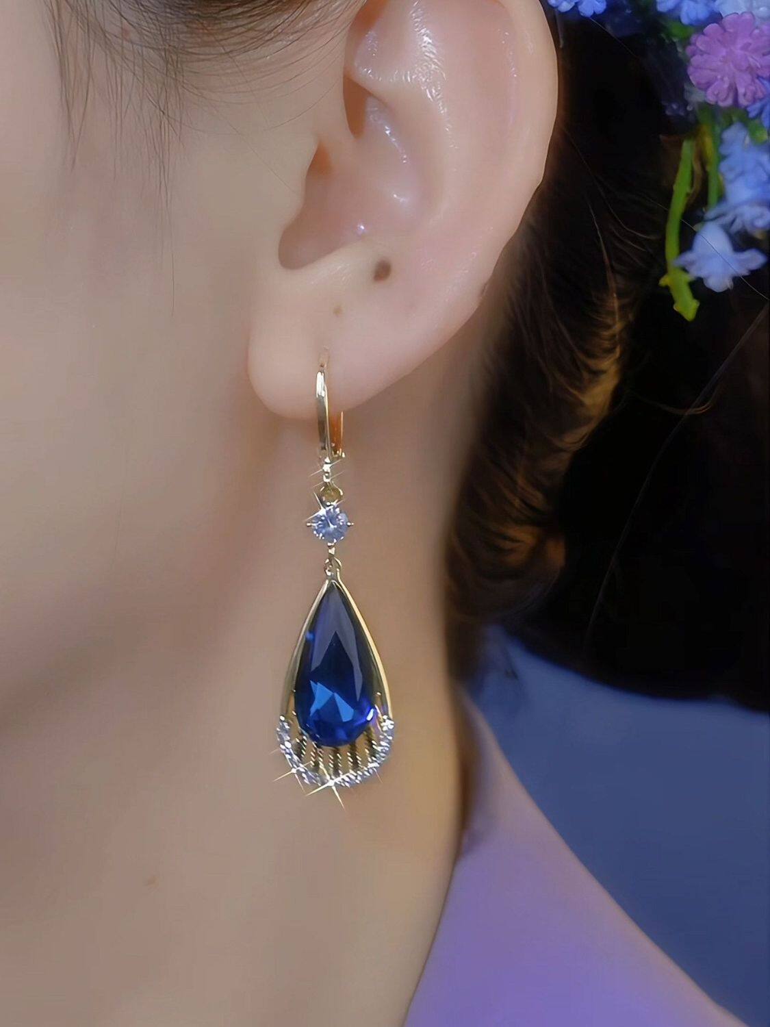 Minimalist Blue Teardrop Earrings for Women – Elegant Fashion Statement Drop Earrings