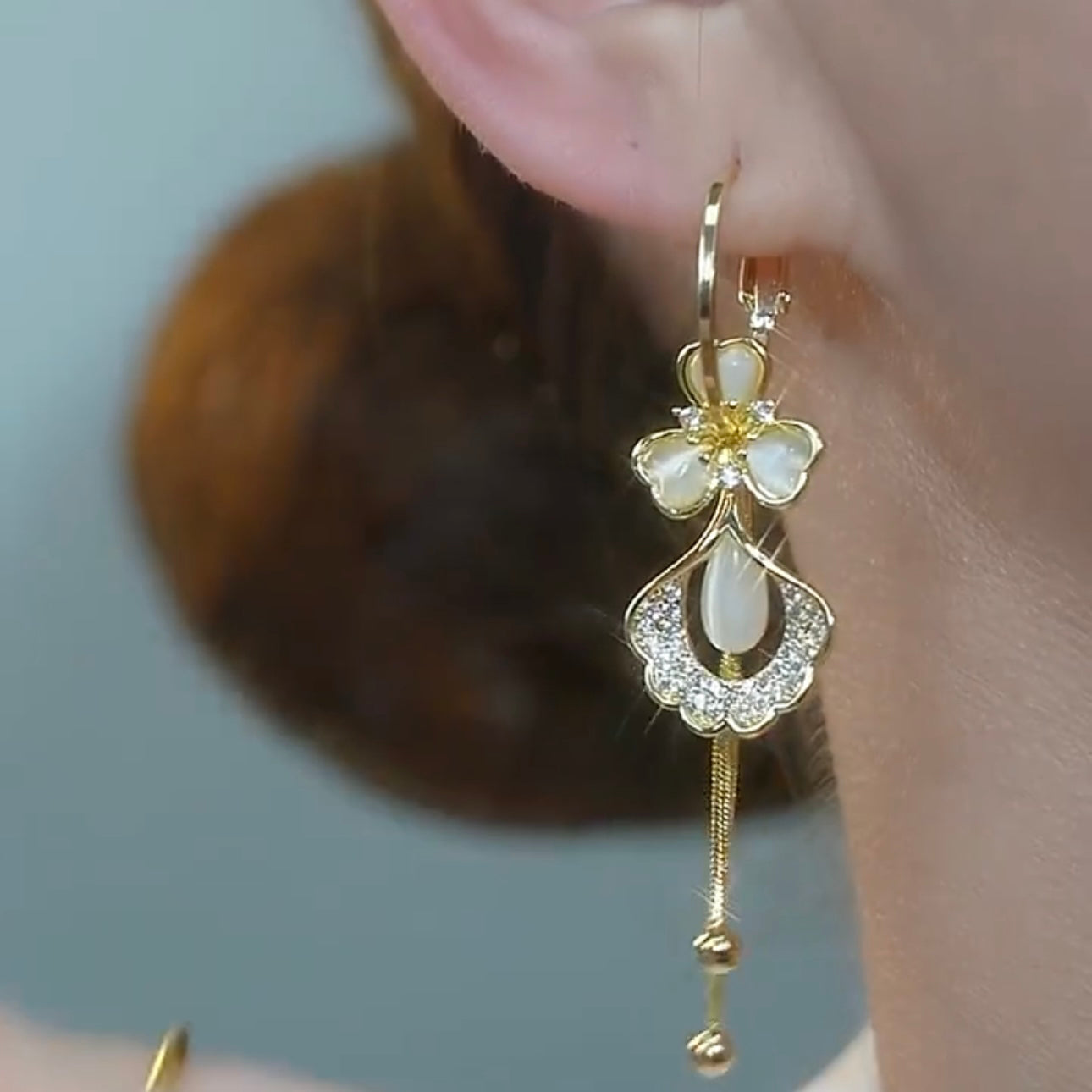 Fashion Cat'S Eye Flower Tassel Earrings For Women