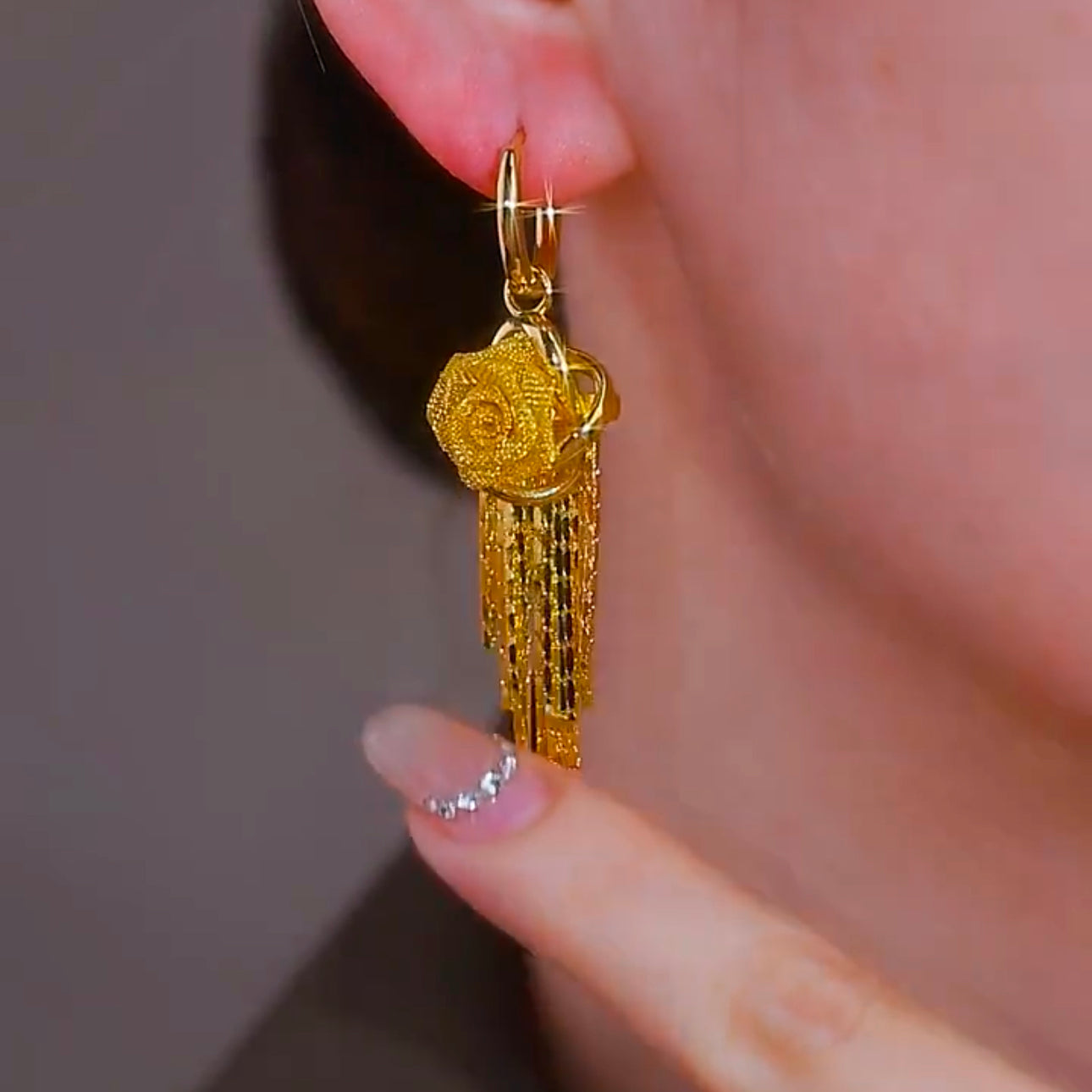 Fashionable And Elegant Rose Tassel Earrings Anti-Lost Earrings