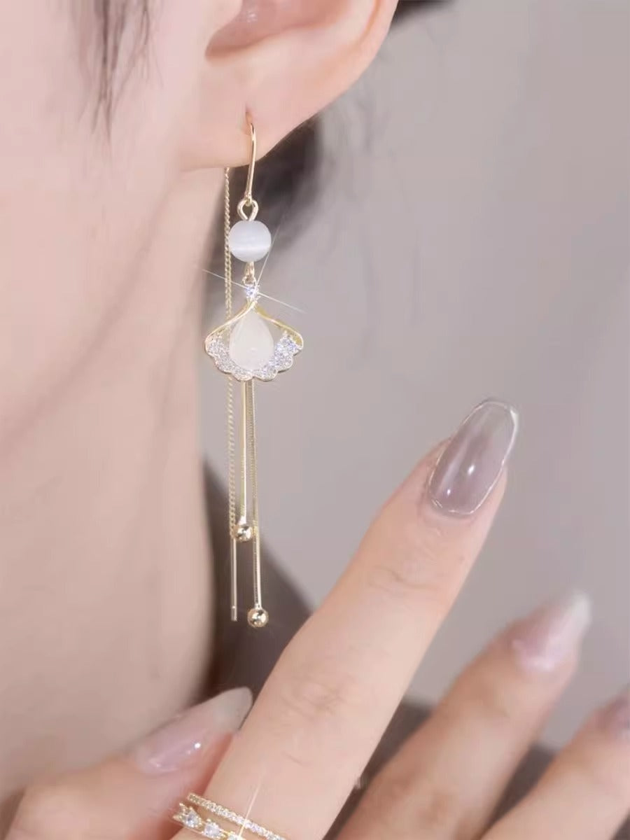 Women's Silver Needle Long Tassel Earrings Ginkgo Leaf Ear Wire