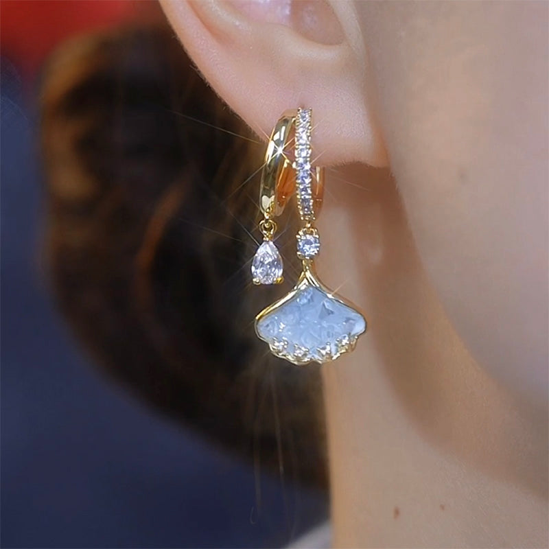 Simple and Versatile Elegant Blue Crystal Ginkgo Leaf Earrings