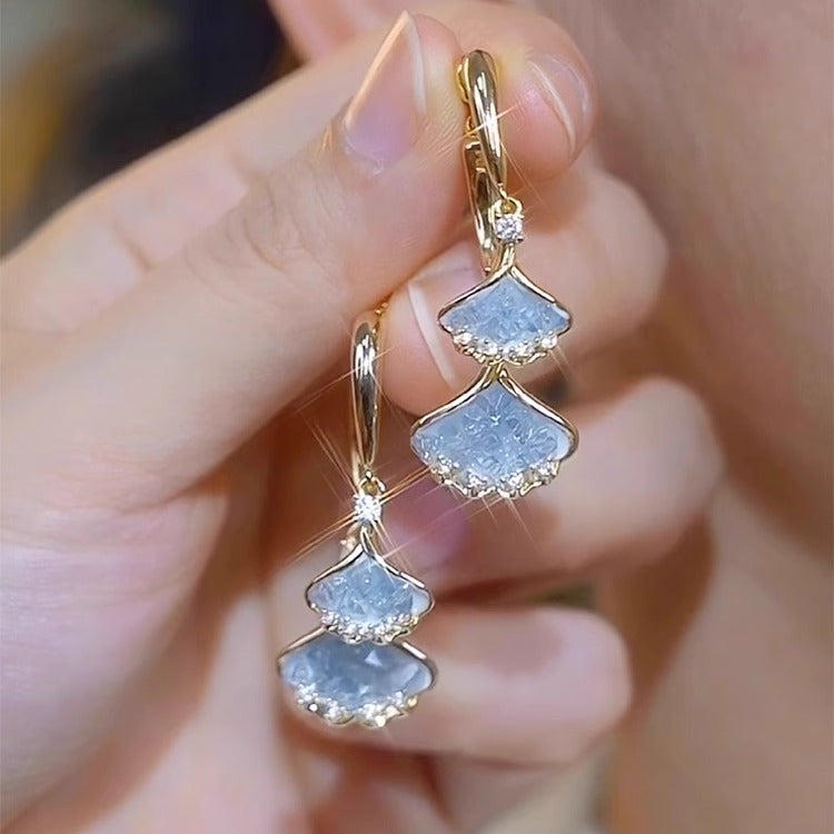 Elegant And Fashionable Ginkgo Leaf Earrings For Women