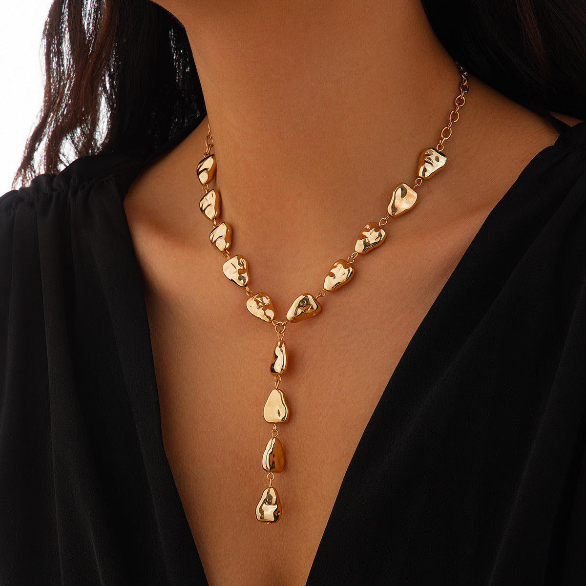 Jewelry Necklace Irregular Baroque Y-Shaped Clavicle Chain Flat Drop Pendant Necklace Female