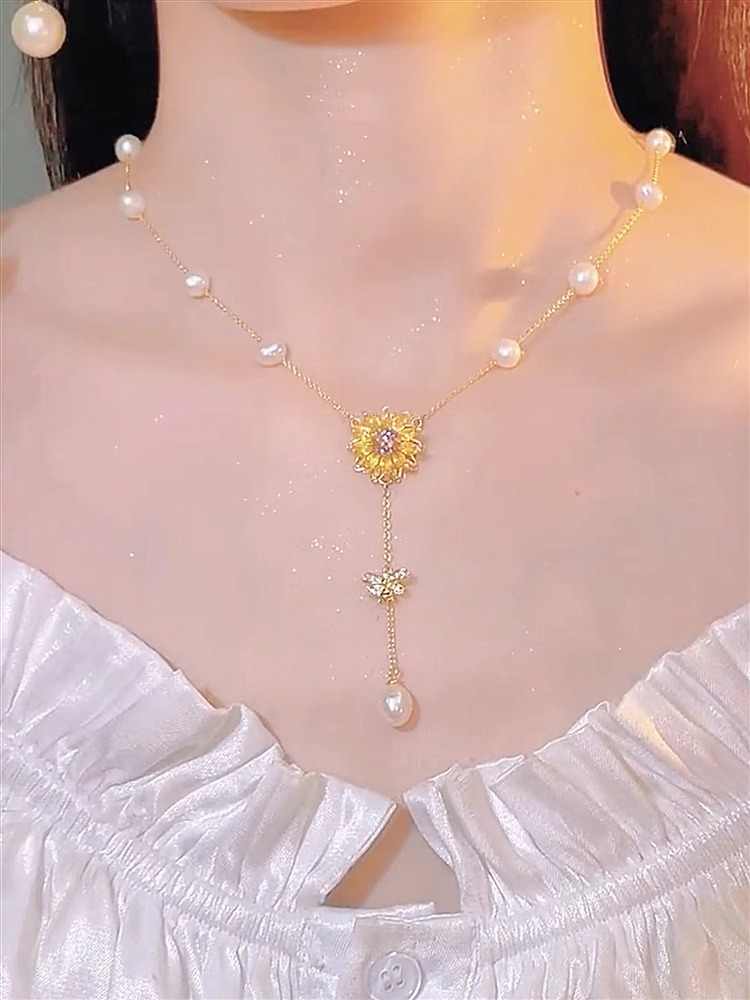 Sunflower Flower Starry Pearl Necklace Women's Accessories