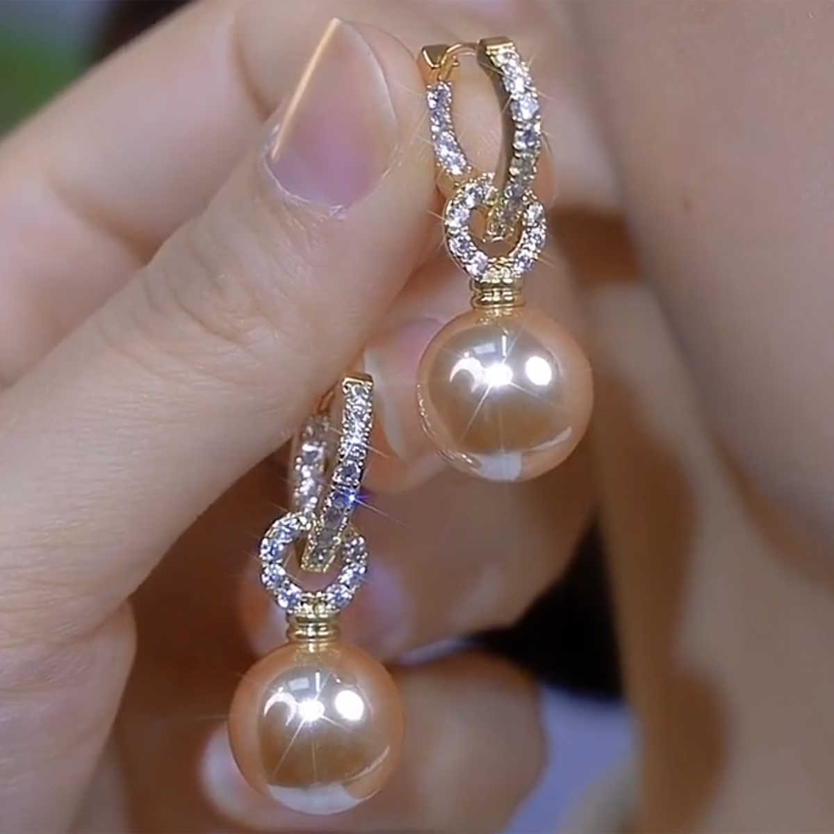Personalized Zircon Champagne Pearl Elegant Earrings
