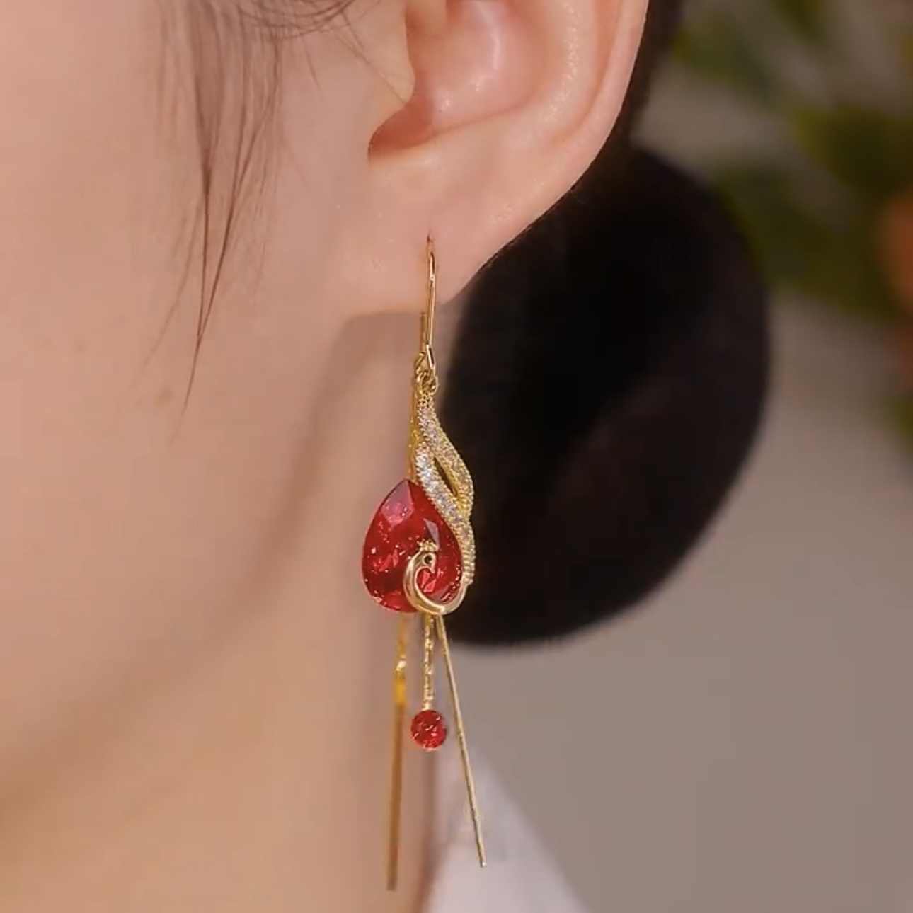Women's Crystal Phoenix Anti-lost Festive Earrings