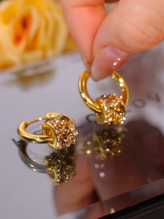 Pendientes de diseño de cintura estrecha con incrustaciones de diamantes, accesorios de moda y exquisitos para mujer