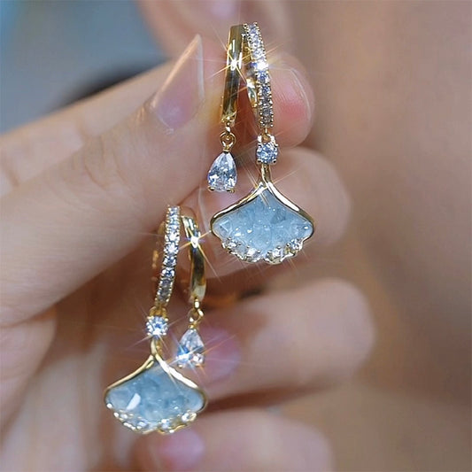 Simple and Versatile Elegant Blue Crystal Ginkgo Leaf Earrings