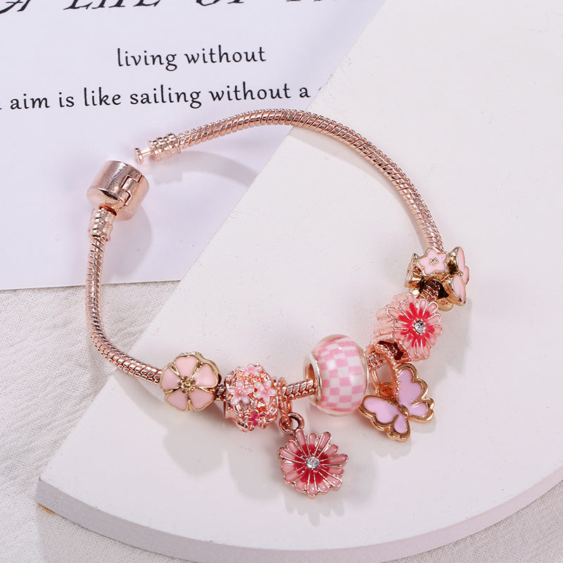 Frischer Handschmuck Schmetterling Liebesblumenarmband Kleines Gänseblümchen Goldener Schmetterling Anhänger Schmuck