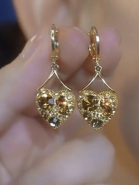 Temperamental Fashion Sweet And Exquisite Peach Heart Earrings