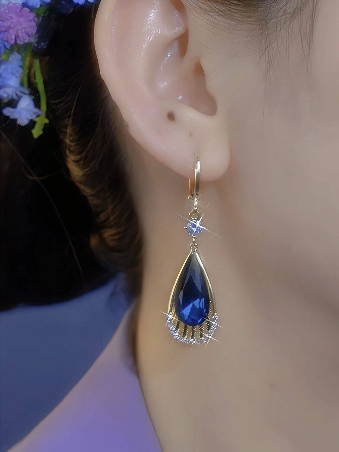 Minimalist Blue Teardrop Earrings for Women – Elegant Fashion Statement Drop Earrings