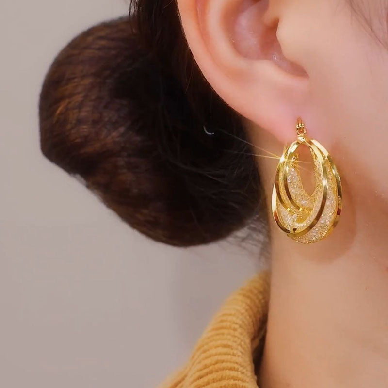 Unique Design And Temperament High-end Fashion Hollow Mesh Hoop Earrings