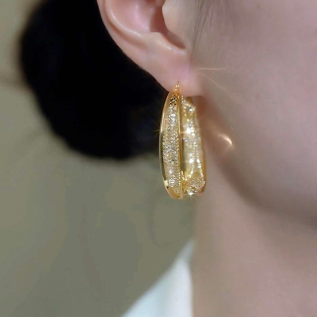 S925 Silver Cross-Mesh Hoop Earrings – Vintage-Inspired Elegant Statement Jewelry for Women