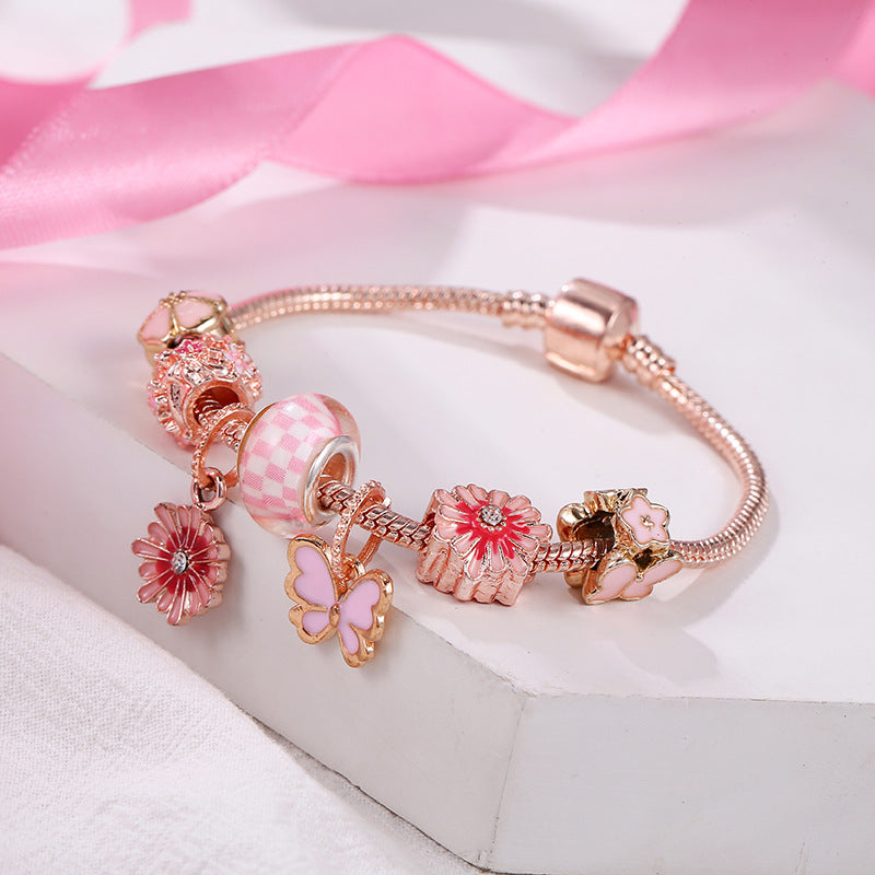 Frischer Handschmuck Schmetterling Liebesblumenarmband Kleines Gänseblümchen Goldener Schmetterling Anhänger Schmuck