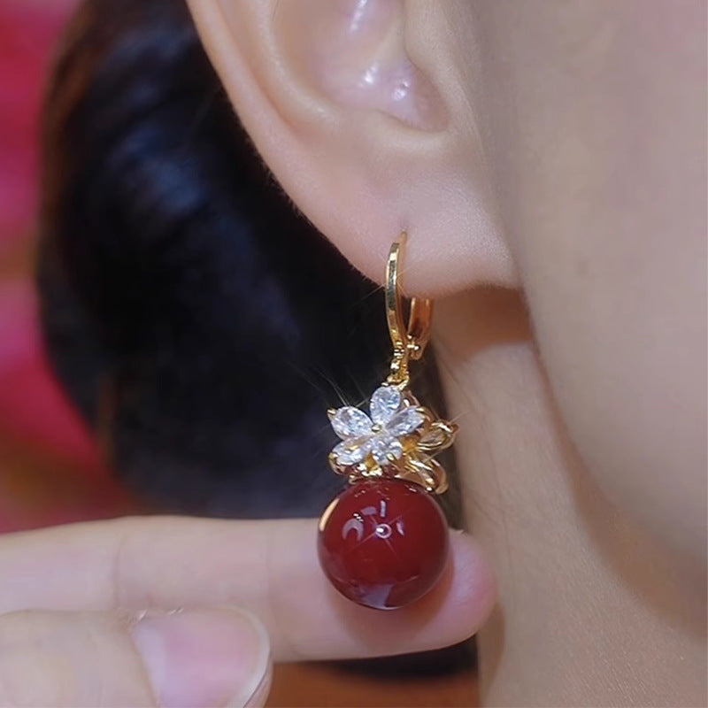 Pendientes de perlas rojas con flores francesas para mujer