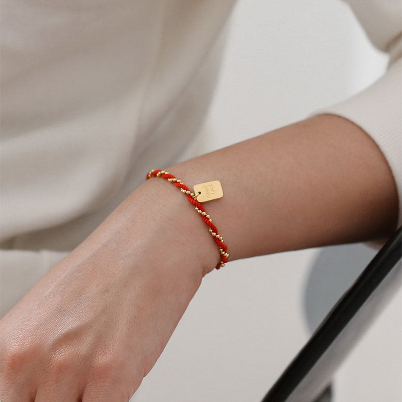 Pulsera trenzada de hilo rojo de buena suerte para mujer