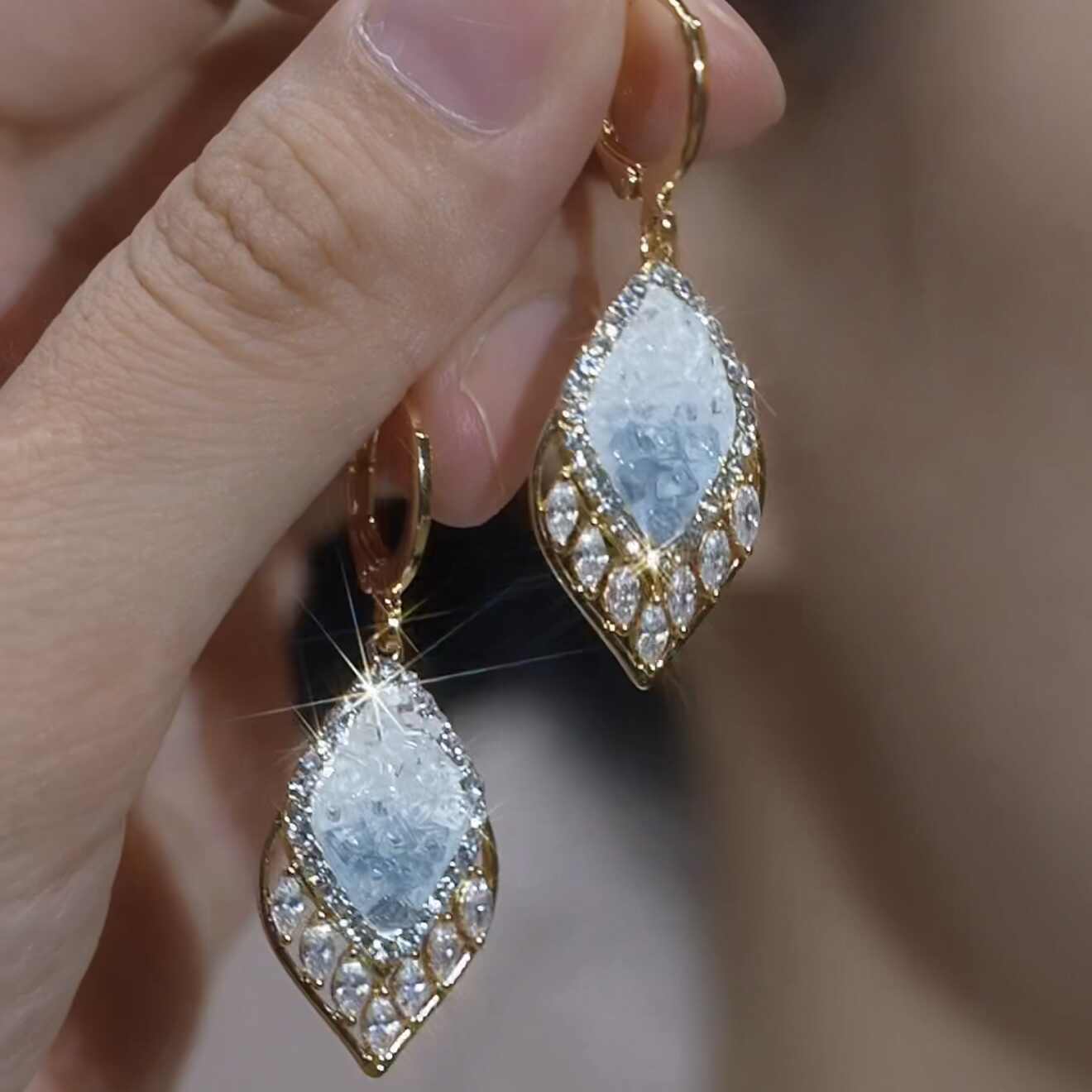 Elegant Gradient Rhinestone Drop Earrings