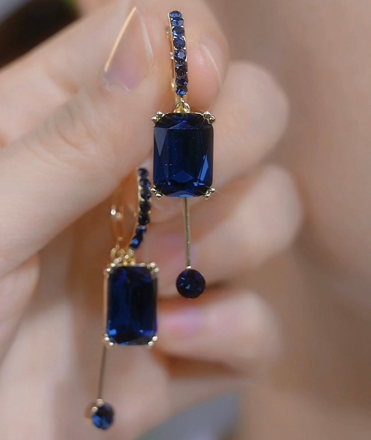Blue Crystal Tassel Drop Earrings for Women – Elegant Square Design Luxury Dangle Earrings Lightweight Chic Jewelry