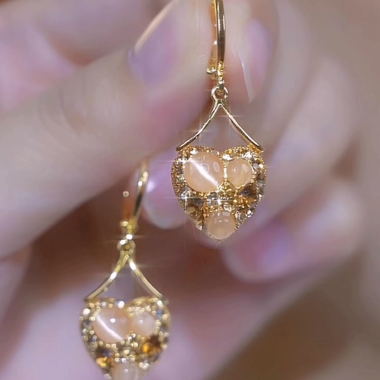 Women'S Exquisite Earrings With Full Diamond Heart