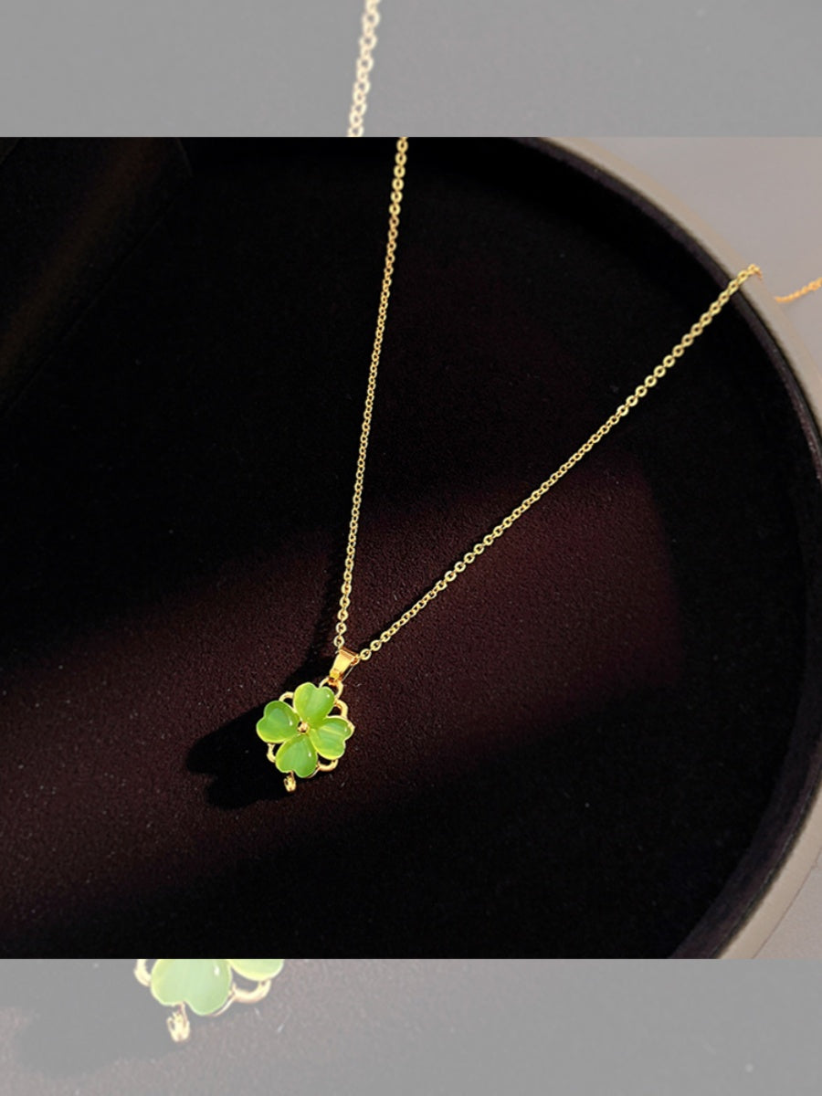 Collar con colgante de cadena de clavícula para mujer con trébol de cuatro hojas y ojo de gato de la suerte