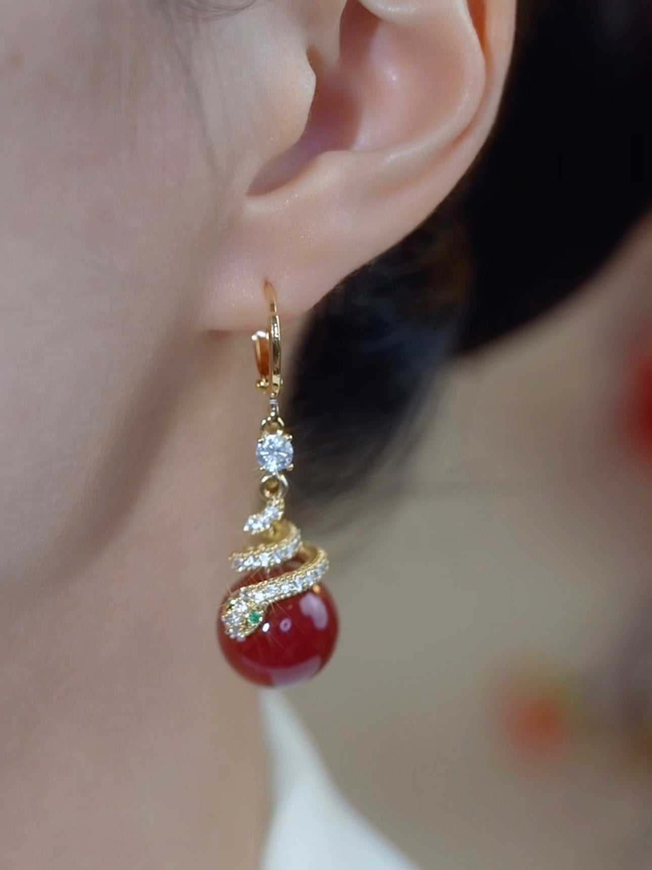 Women's Retro Red Pearl Snake Earrings