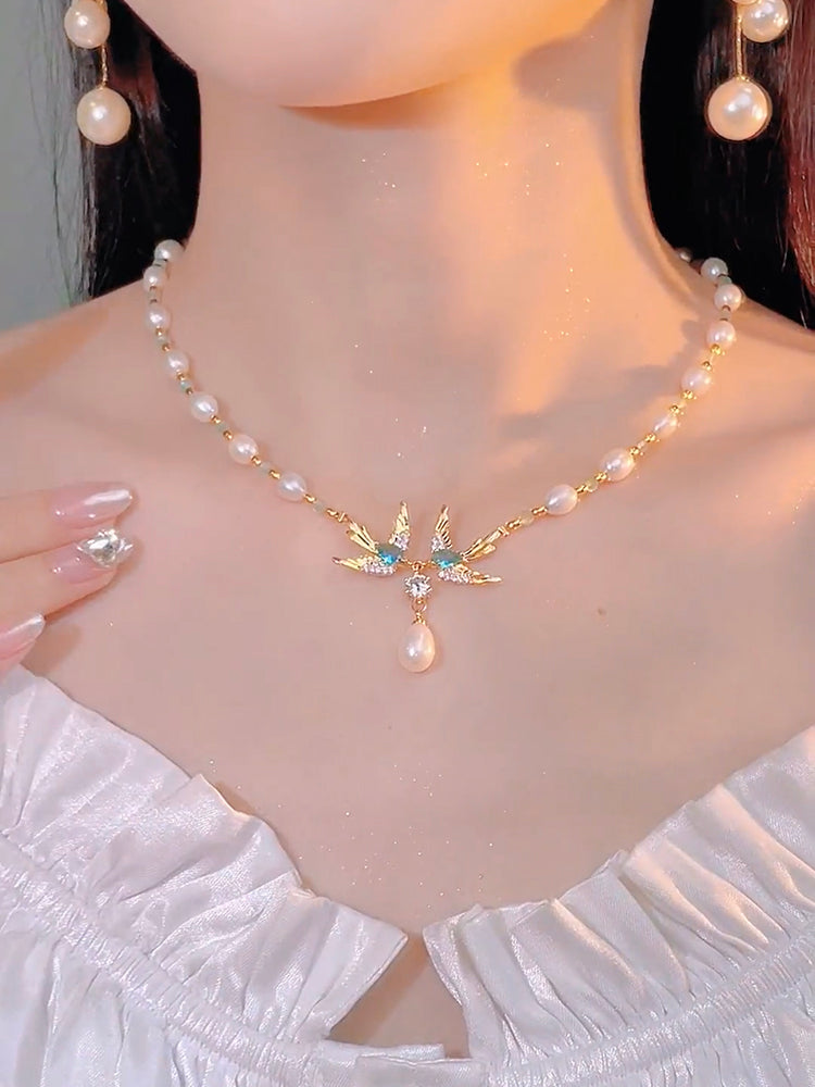 Temperament And High-end Magpie Necklace Pearl Clavicle Chain