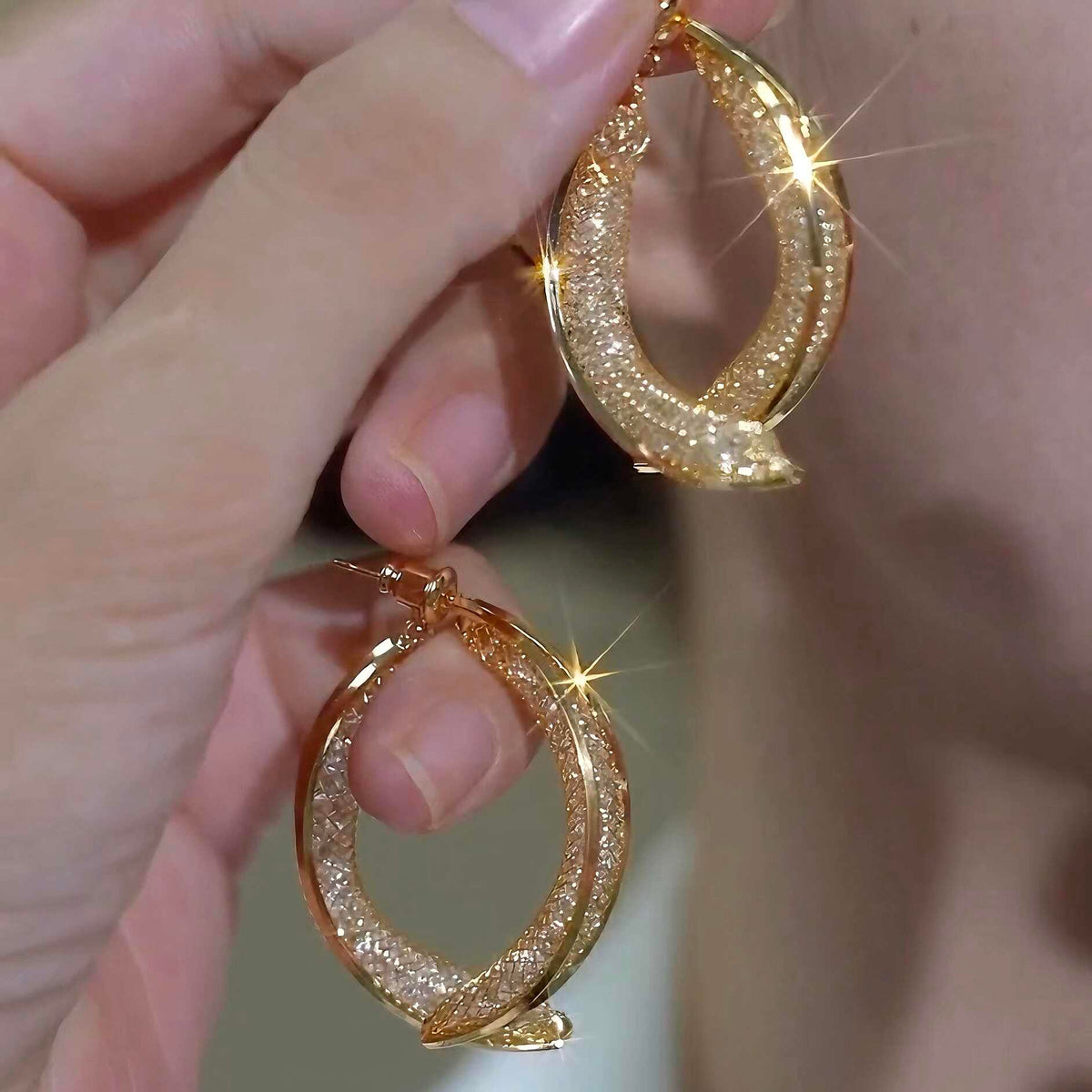 S925 Silver Cross-Mesh Hoop Earrings – Vintage-Inspired Elegant Statement Jewelry for Women
