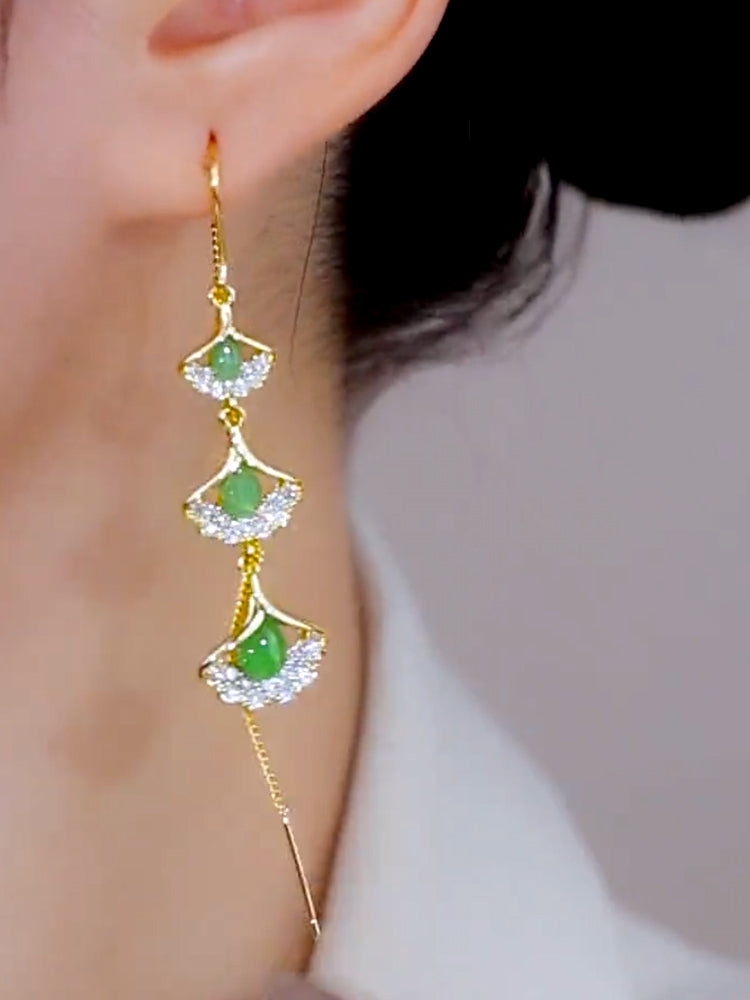 Pendientes de hoja de ginkgo con micropavé de circonitas para mujer